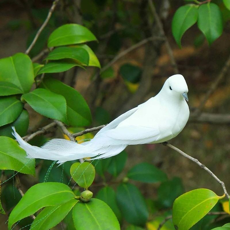 1 Pc Artificial Feather Pigeon: Simulation Fake Dove for Christmas & Weddings