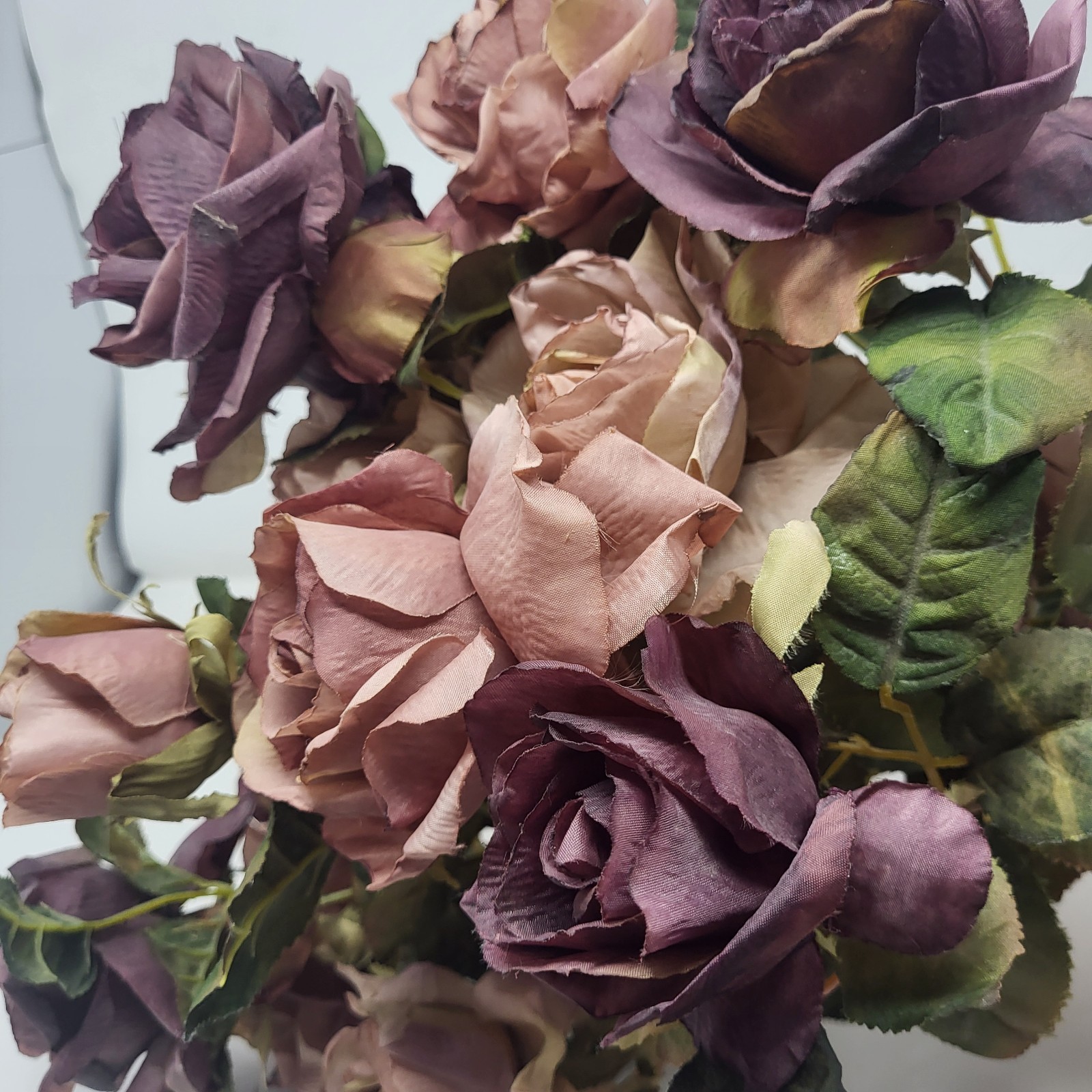2 Bunches artificial rose bundles Bouquet dried-look burgundy Mauve