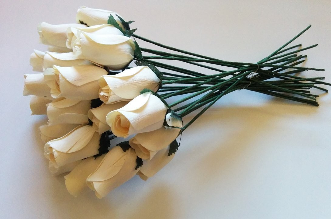 24 PCS Realistic Ivory White Wooden Roses Artificial Fake Flowers Bouquets