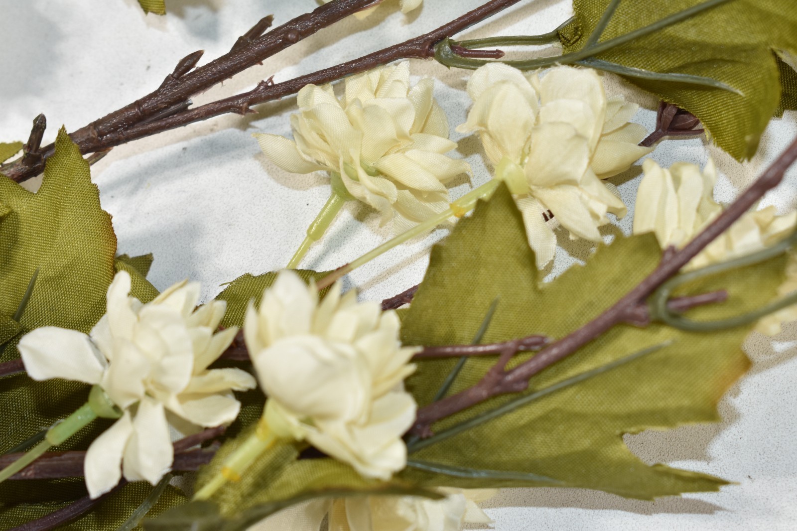 Pottery Barn Faux Ivory Hops Branch Artificial Flowers 42″ Stem NEW