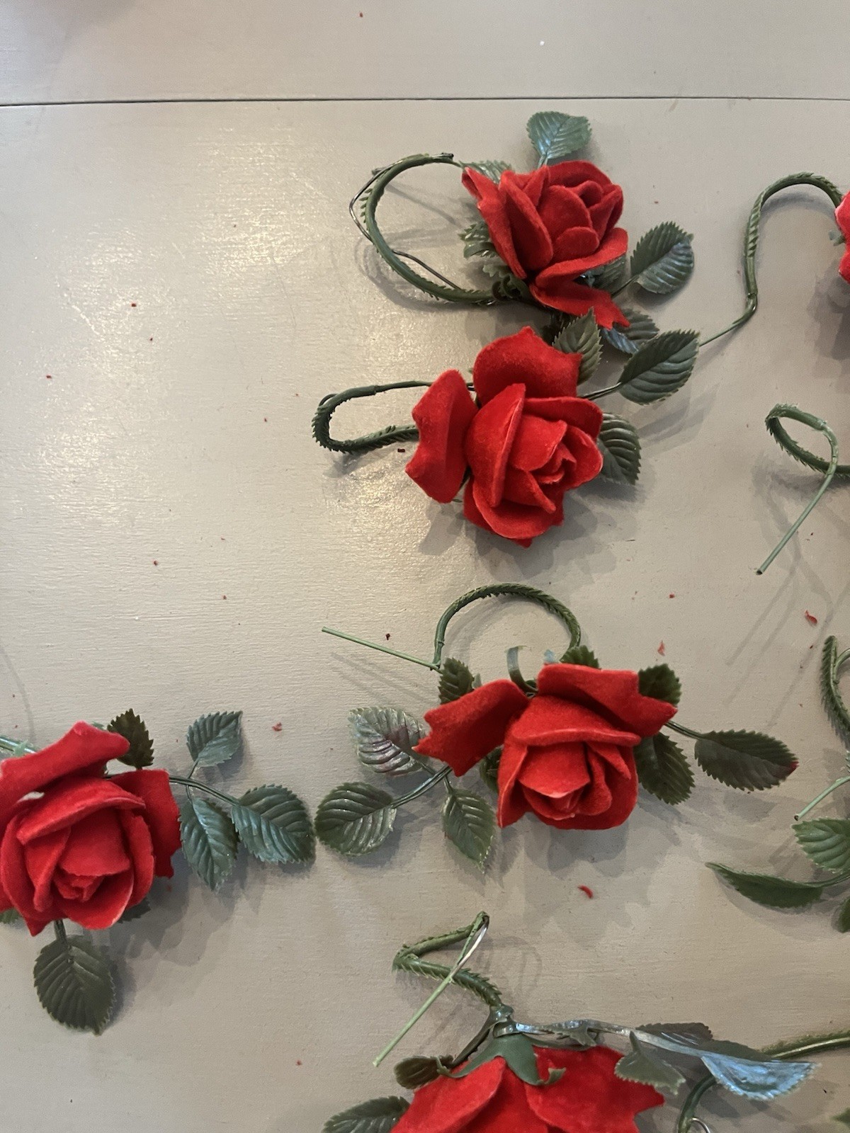 Vintage 29 flocked Plastic Red Roses Wired -6 NOS & 23 Unbagged Floral Decor
