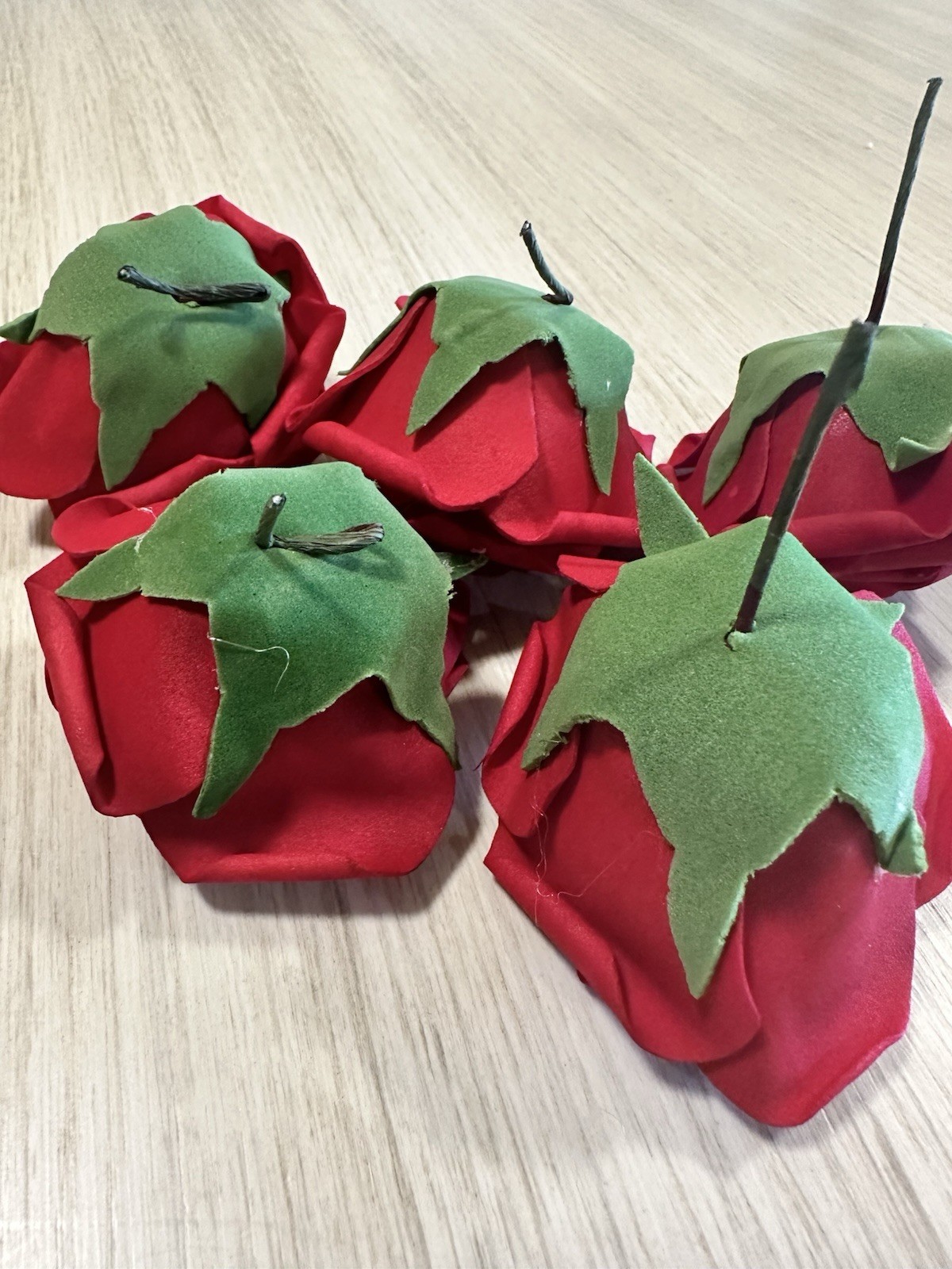 Artificial Flowers 113 Pcs Real Looking Red Foam Fake Roses with Stems