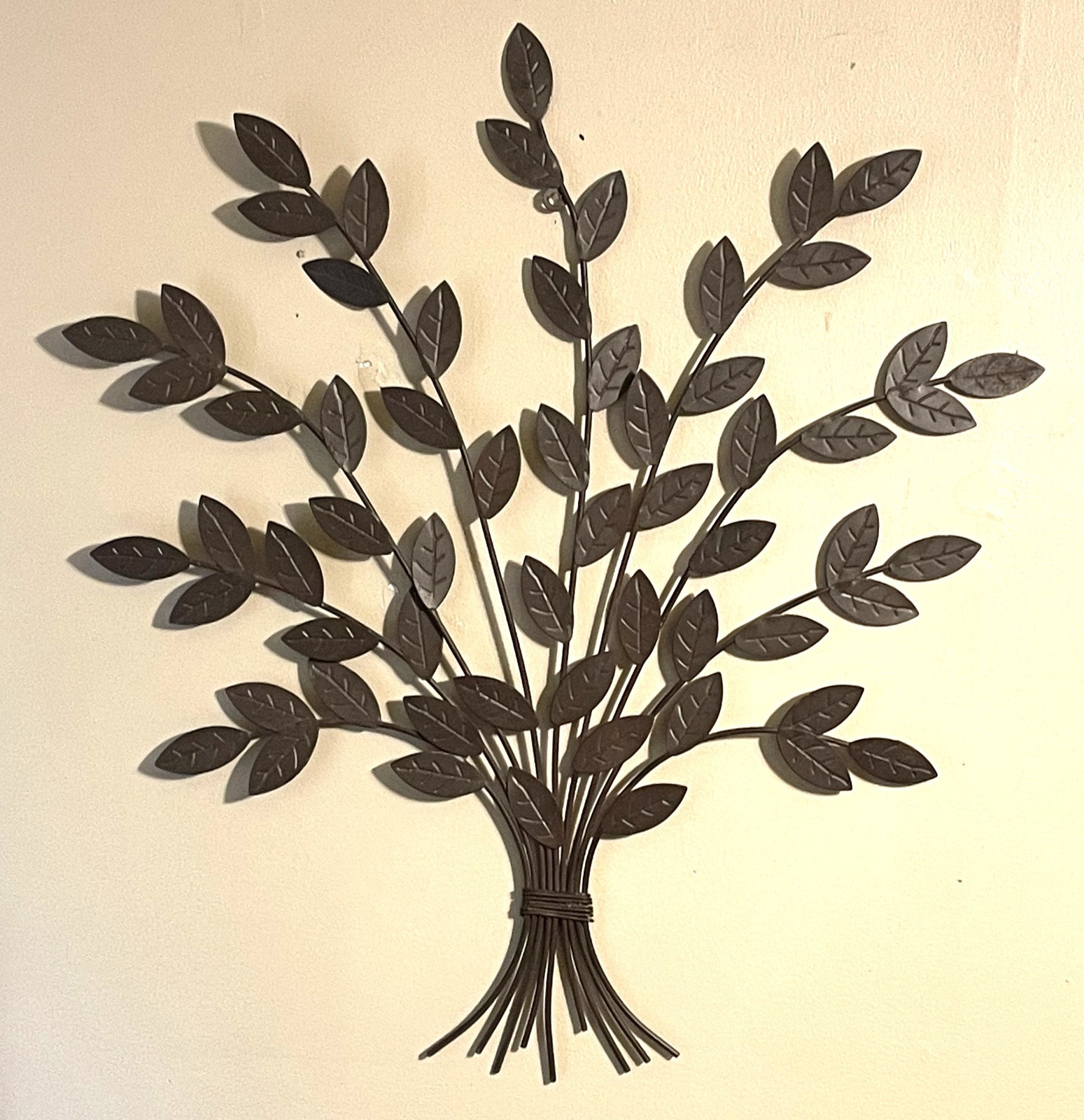Brown Metal Tree Branch Wall Hanging Art 26″ Square Leaf Nature Decor Large