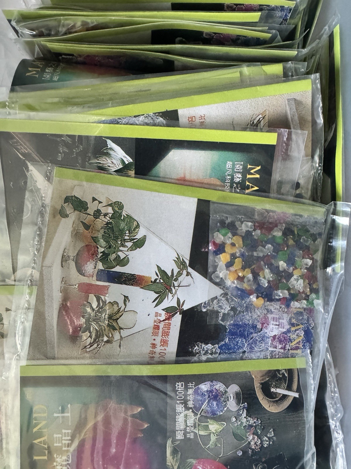 Expandable Floral Fill – 150 bags