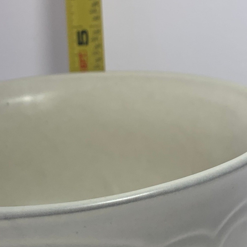 VTG Pfaltzgraff Stoneware Heirloom Pedestal Footed Serving Bowl USA Discontinue