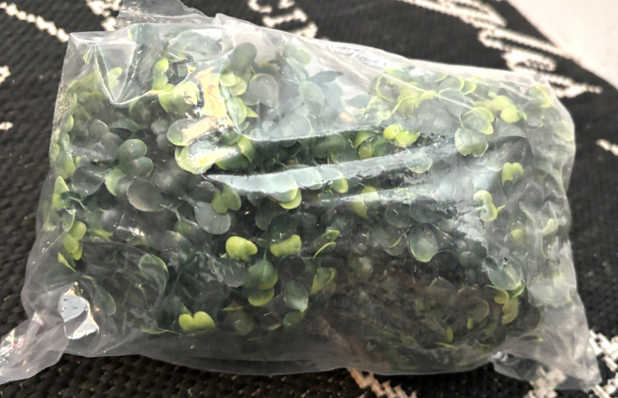 SET 2 New 4.5″ Green FAUX BOXWOOD ORBS Ball GREENERY Plant Plastic Topiary DECOR