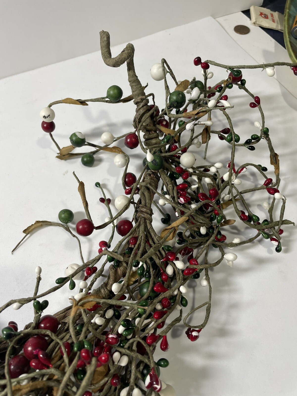 Pip Berry Garland Swag White Red Green 21” Christmas Decor