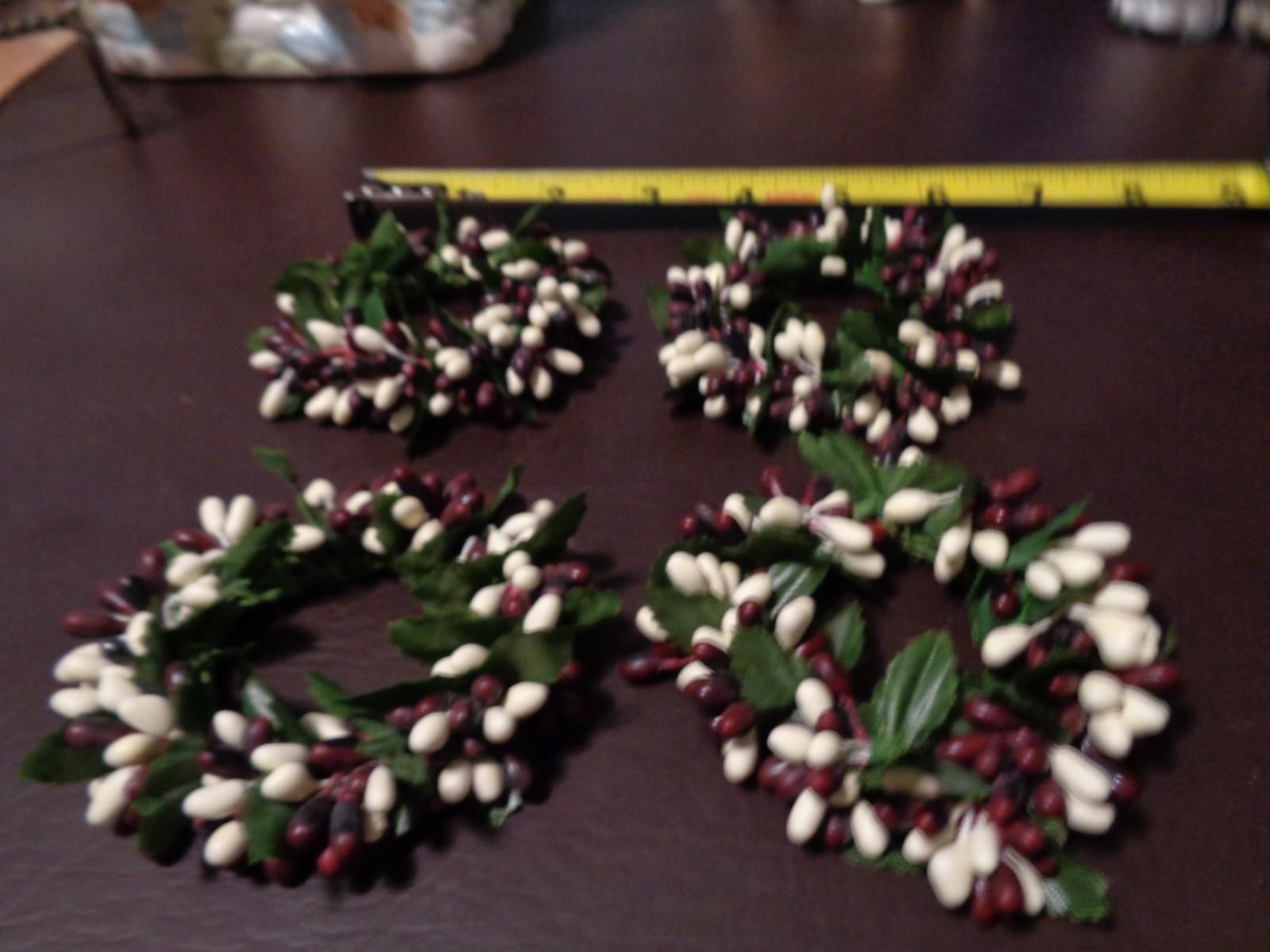 4 Deep BURGUNDY & CREAM TAPER Pip Berry Rings – 3″ OD – 1½” ID