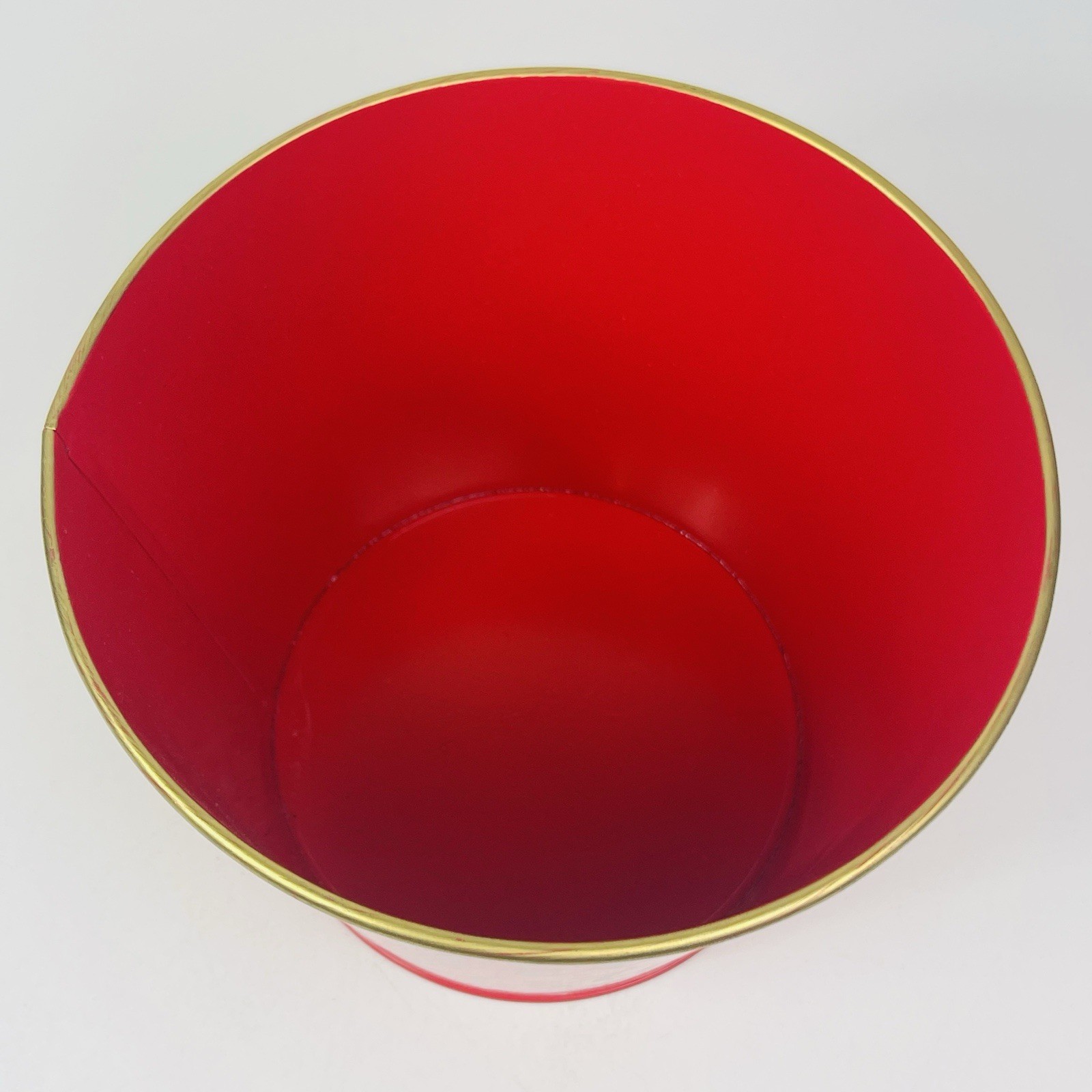 Round Tin Merry Christmas Red Flowerpot Can Home Decor Bucket