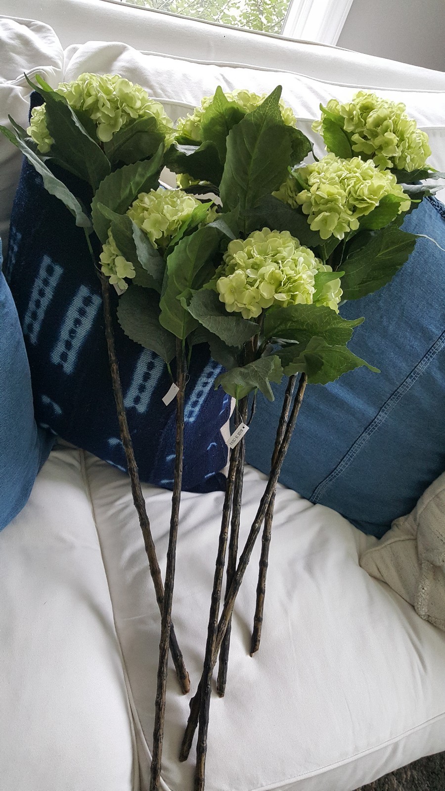 Faux Hydrangea Stems Bundle 12 White & Limelight Green 31 Inch