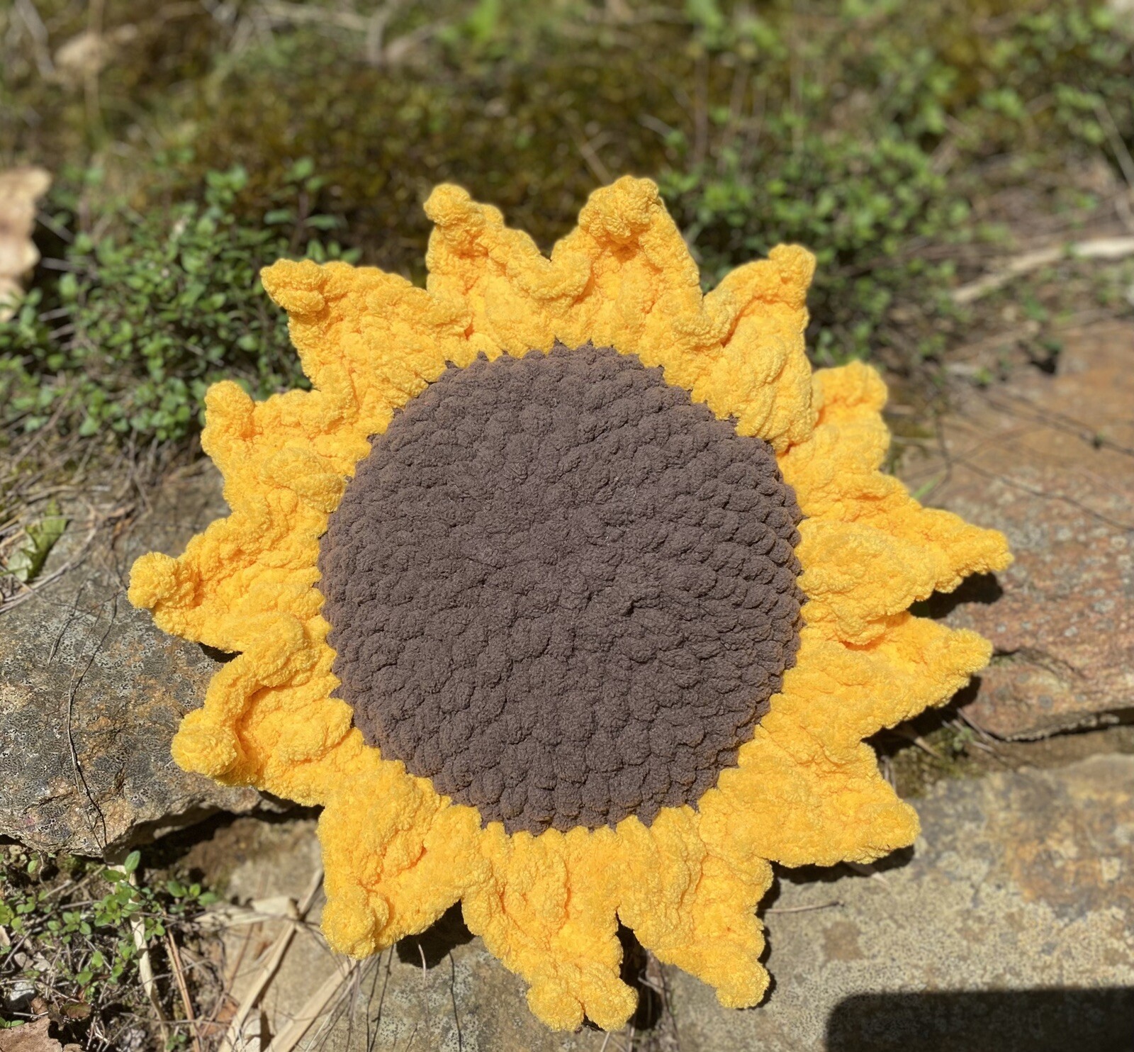 Cottage Style Farmhouse Summer Flowers Pillows Sunflower Bowl Filler Tiered Tray