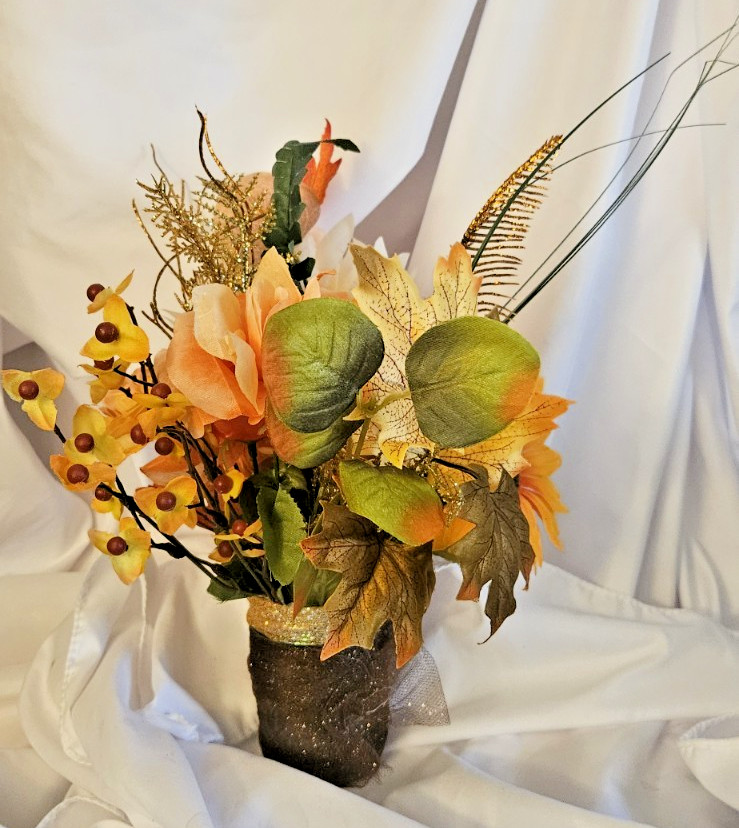 Fall/autumn artificial flower arrangement A4