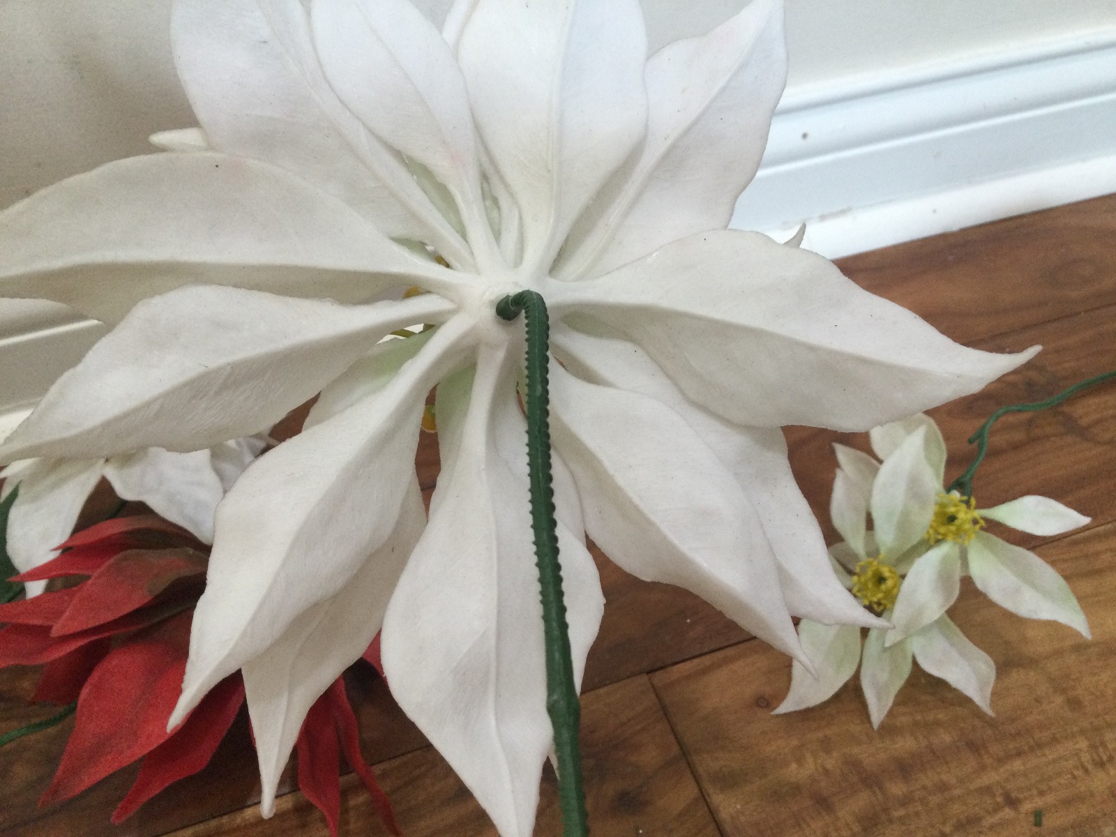 set 3 + extra ’60 Poly Plastic Hong Kong poinsetia large 6” bloom 11”length