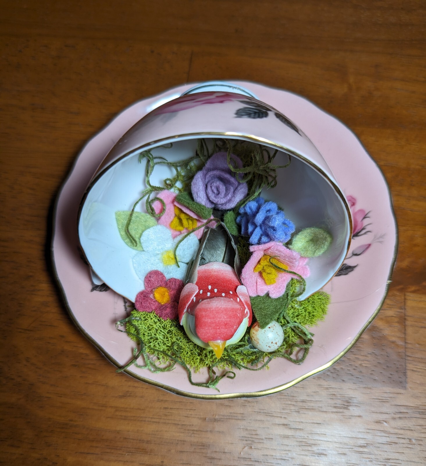 Home decor Teacup, felt flowers and bird nestled in moss & tiny egg, Gift Idea!