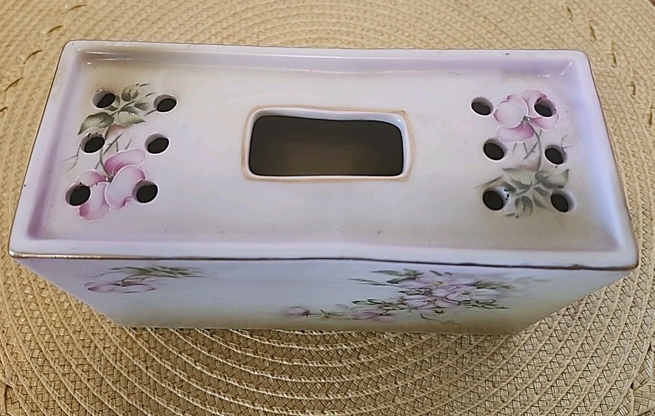 Vtg Frog Vase Ceramic Pink Floral Andrea By Sadek Gold Edge Accents 3 5/8″T