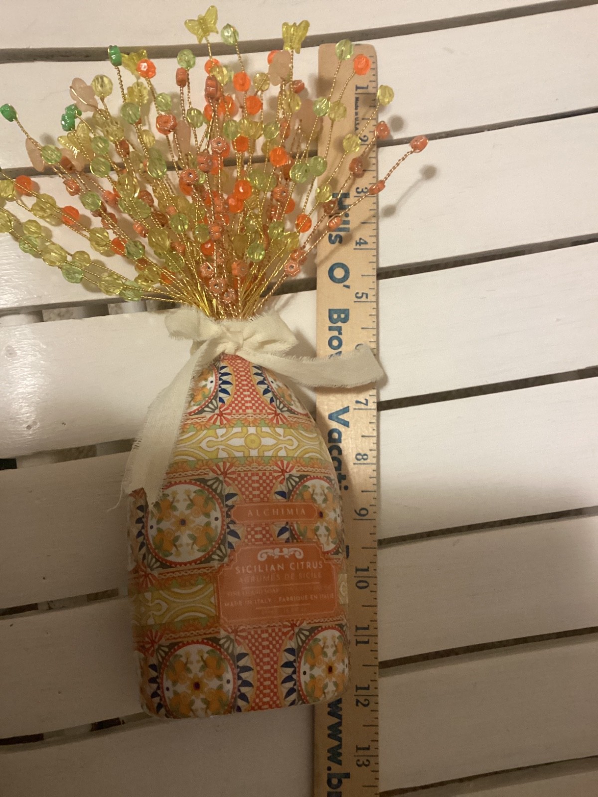 HANDMADE WIRE BEADED BOUQUET HOME DECOR YELLOW ORANGE GREEN WITH BOW