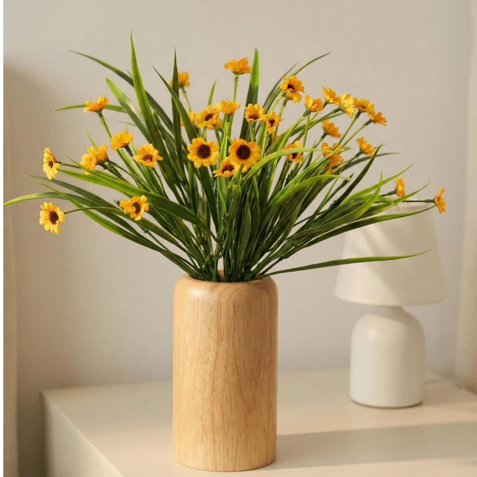 4-Piece Artificial Flower Mixed Set, Suitable for Use in Living Rooms, Bedroo…