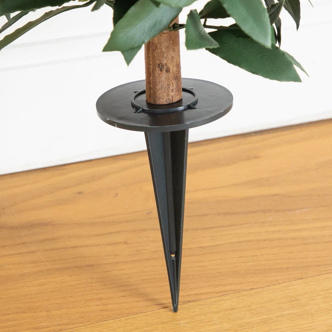 3′ UV Artificial Laurel Plant with Integrated Ground Stake (Indoor/Outdoor)
