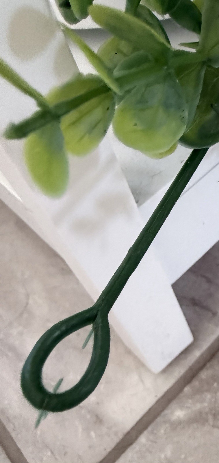 Artificial Green Boxwood Hanging Garland Decor