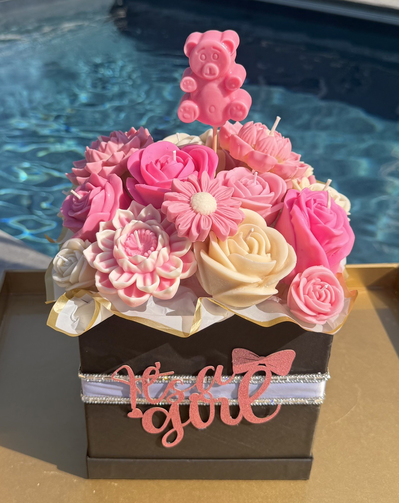 Handmade Scented Candle Bouquet – Luxury Flower Candle Gift Box- It’s A Girl