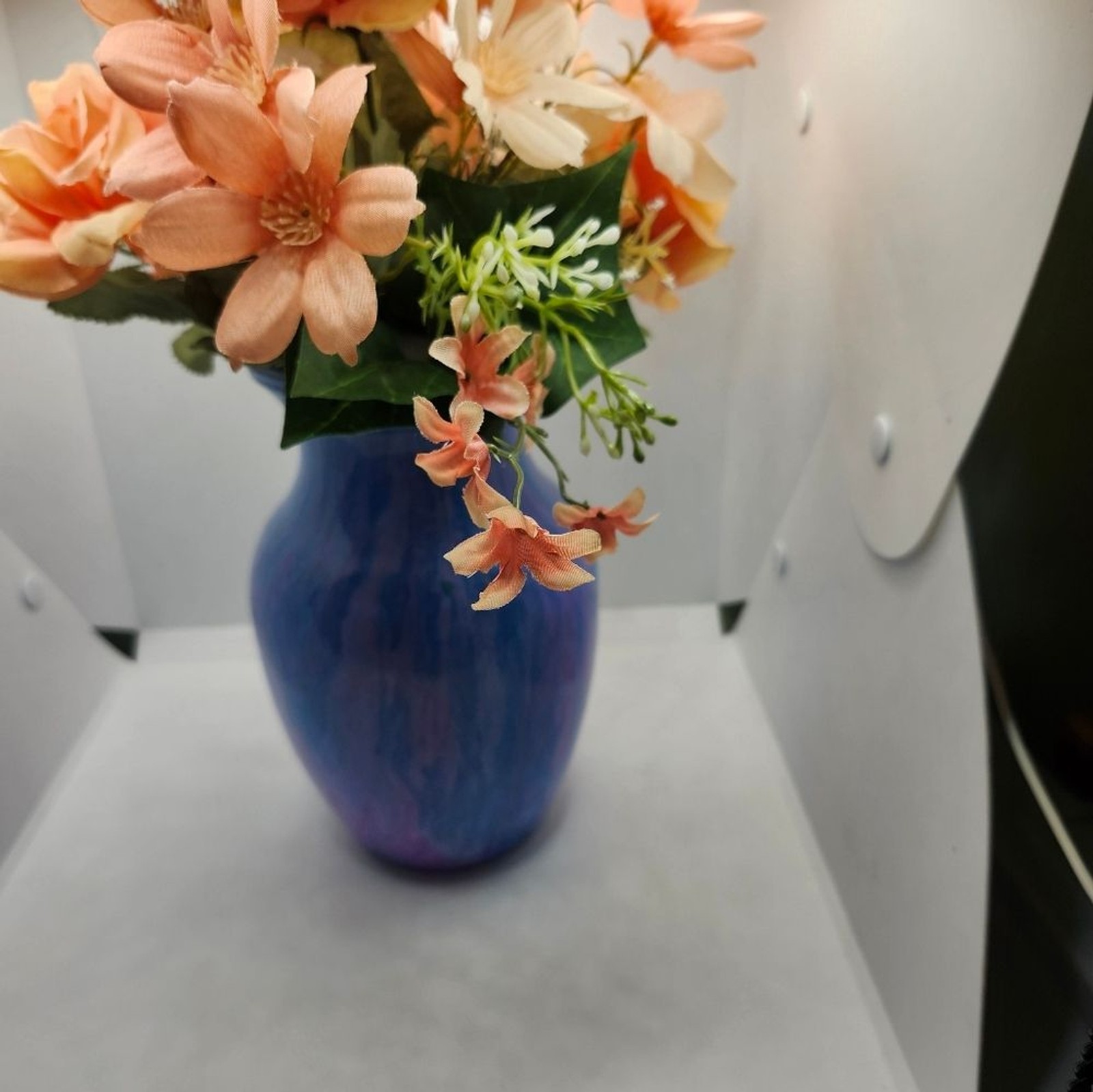 Hand Crafted Floral Table Centerpiece Peach Daisy Flower Glass Vase