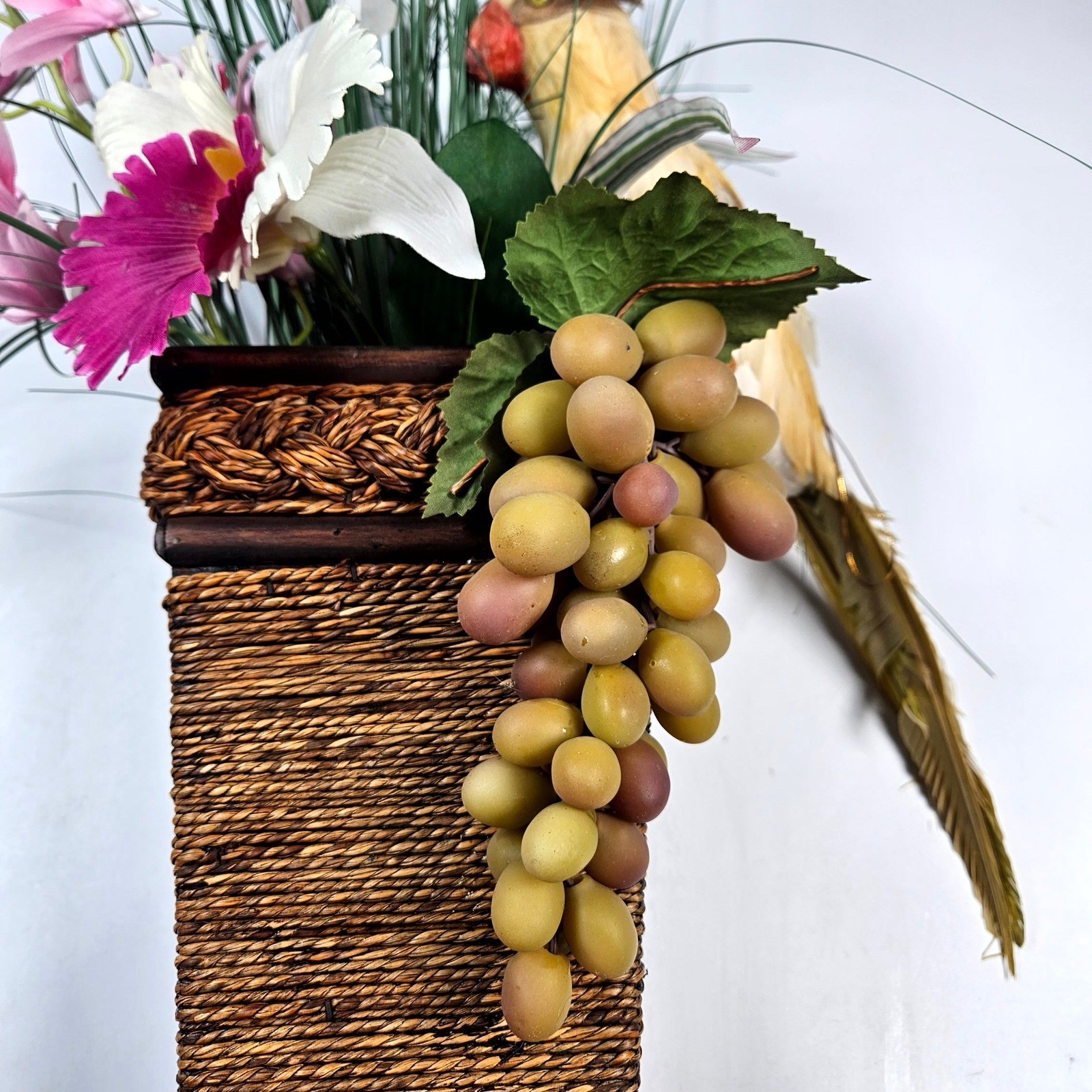 Floral Wall Decor OS Brown Pink Tropical Orchid Bird Tiki Arrangement Beach