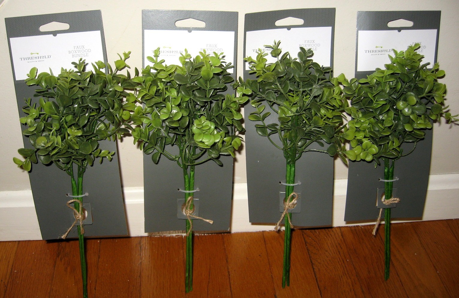 FAUX BOXWOOD BUNDLE 12″H THRESHOLD 4 Packs