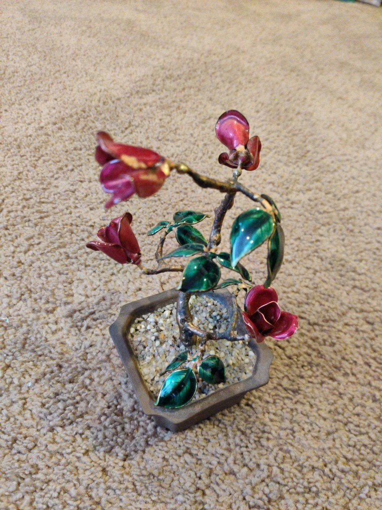 Metal Rose Bush. Enameled Roses And Leaves In Planter With Natural Stone