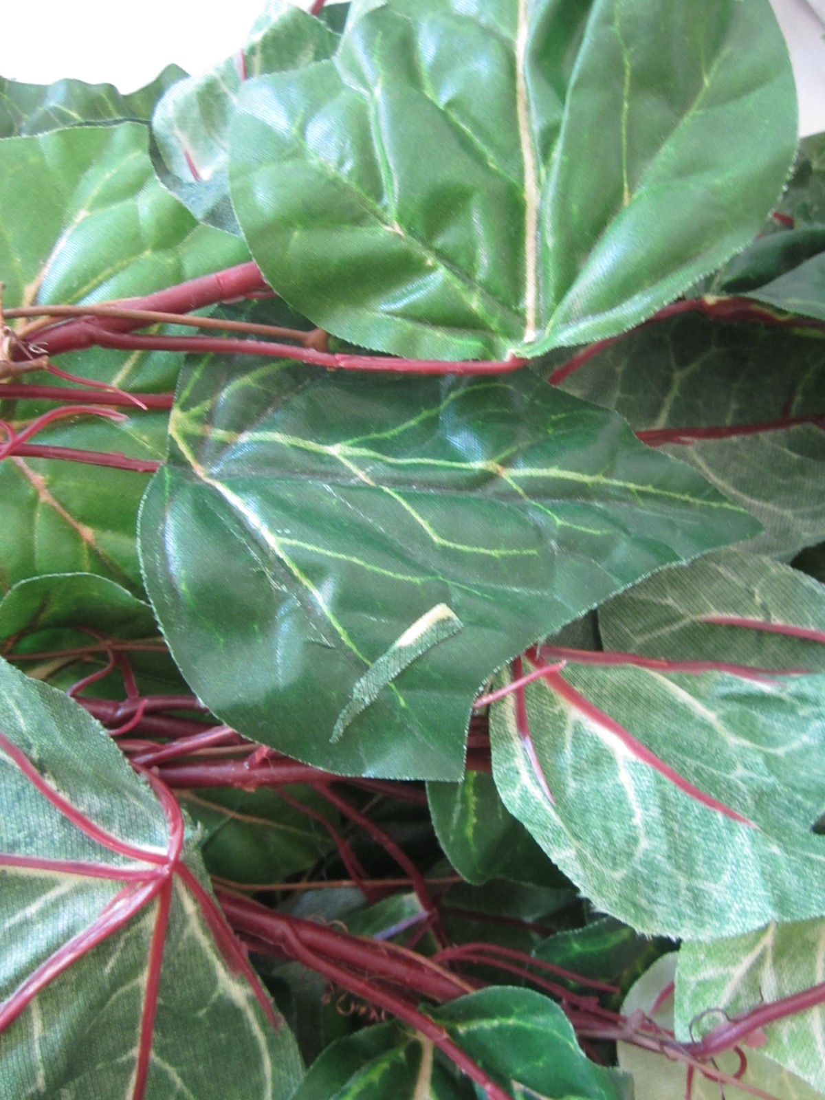 Artificial Floral Green & Red Leaf Bush Branch Stem Greenery Leaves Home Decor