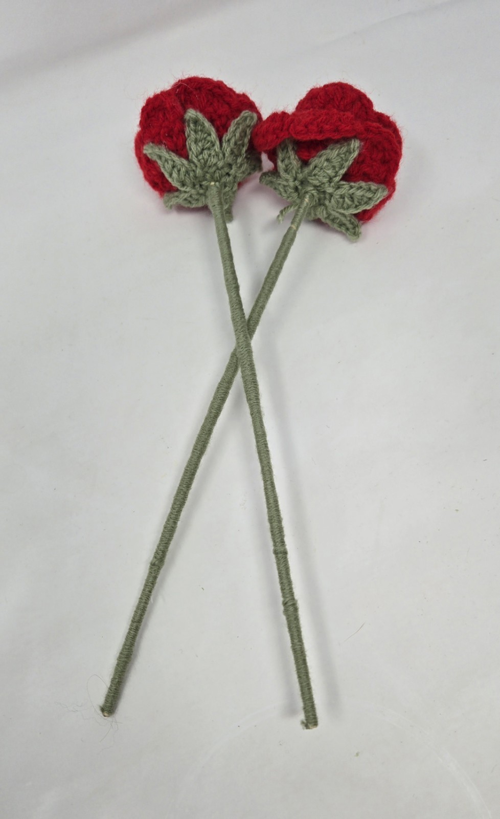 Vintage Handmade Crochet Flower Bouquet 7 Roses Lavender Heart VASE NOT Included