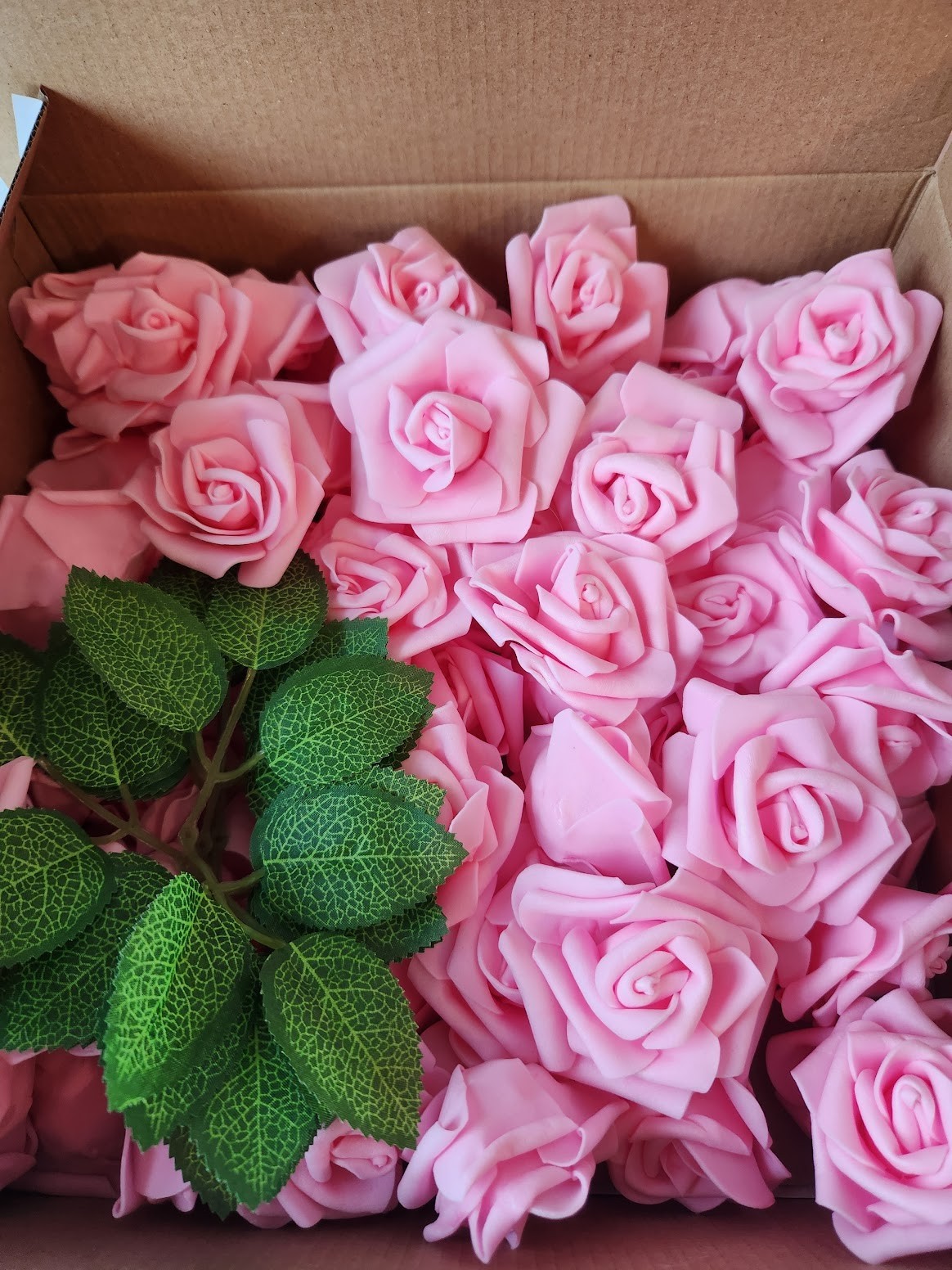 70 Pieces Pink Foam Rose Heads Only (NO Stems) and 6 leaf pieces NEW open box