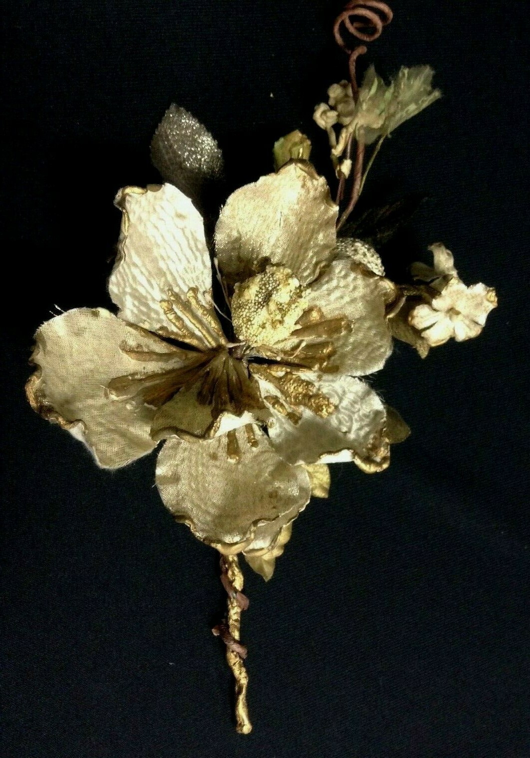 3 White Flower Floral Picks Stems Gold Green Leaves Holidays Berries Glitter