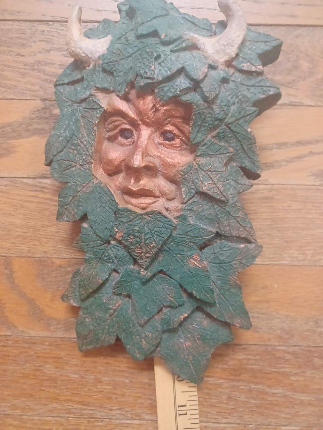Leaf Covered Face Sculture, Wall Sculpture Home Garden Decor Mythical Leaf Face