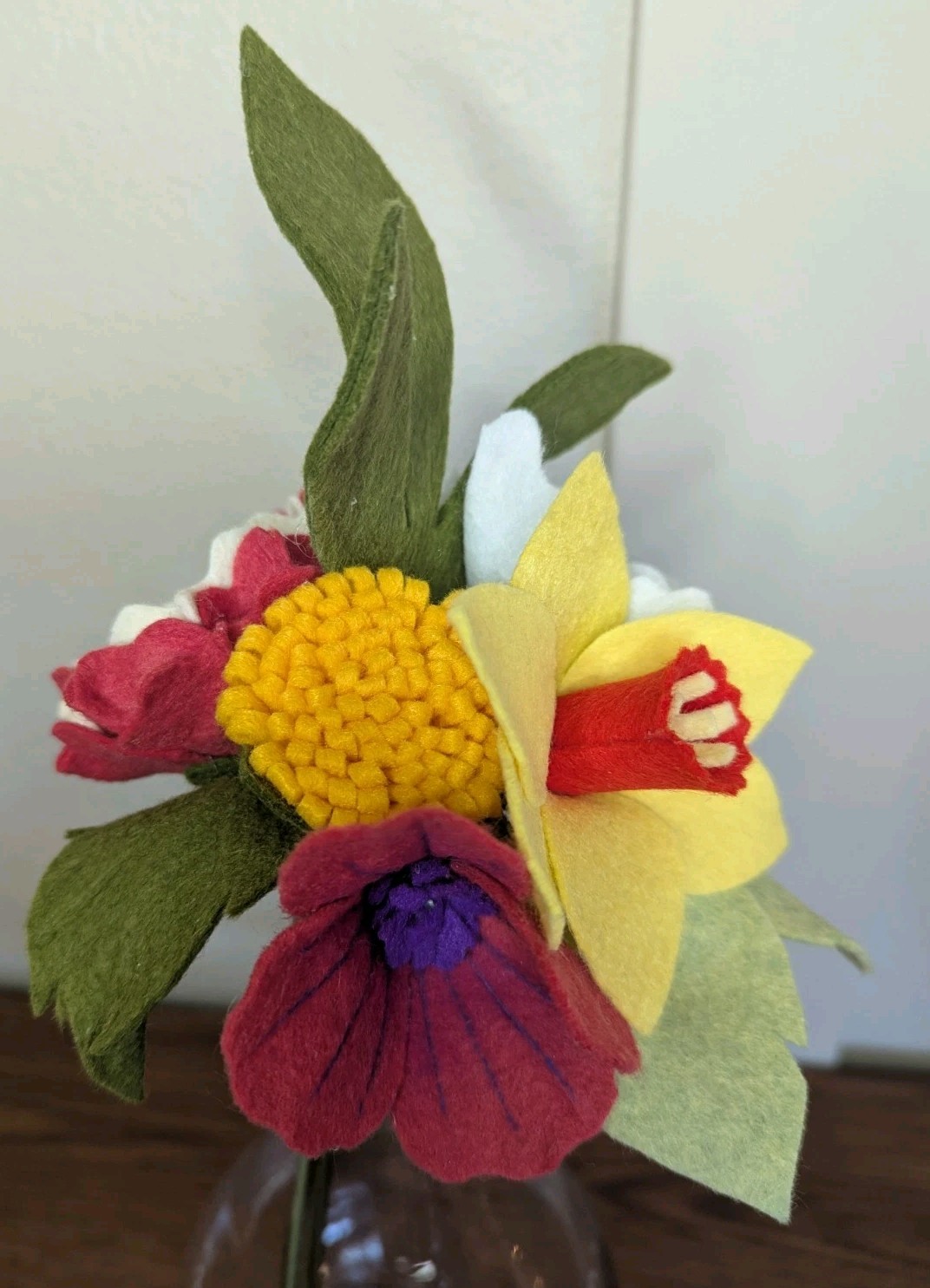 Beautiful Hand Cut Wool Blend Felt Flower Bouquet Gift Wrapped/Great Gift Idea!