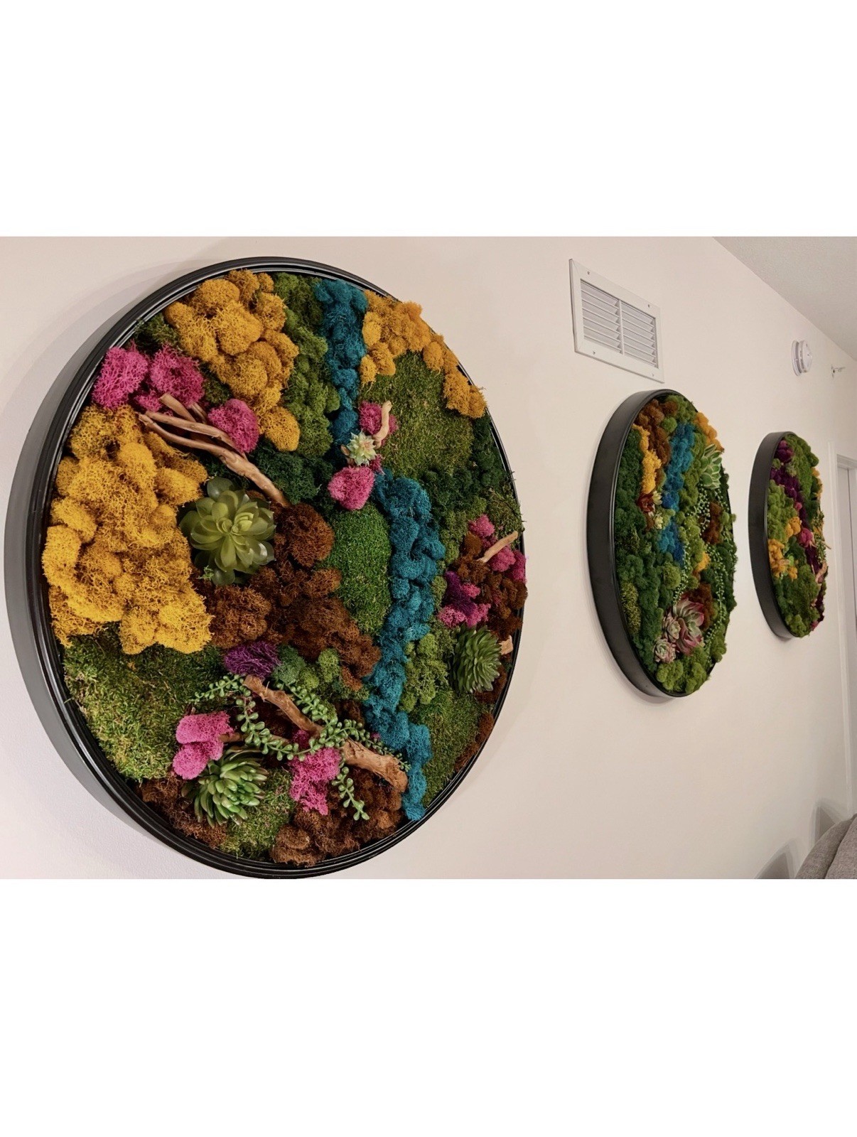 Luxury Handmade Preserved Moss Wall Art | One-of-a-Kind | Modern Botanical Decor