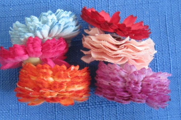 #7 Lot-44 Medium Layers Used Mulberry Flower Petals 1-3″ Brads Multiple Colors