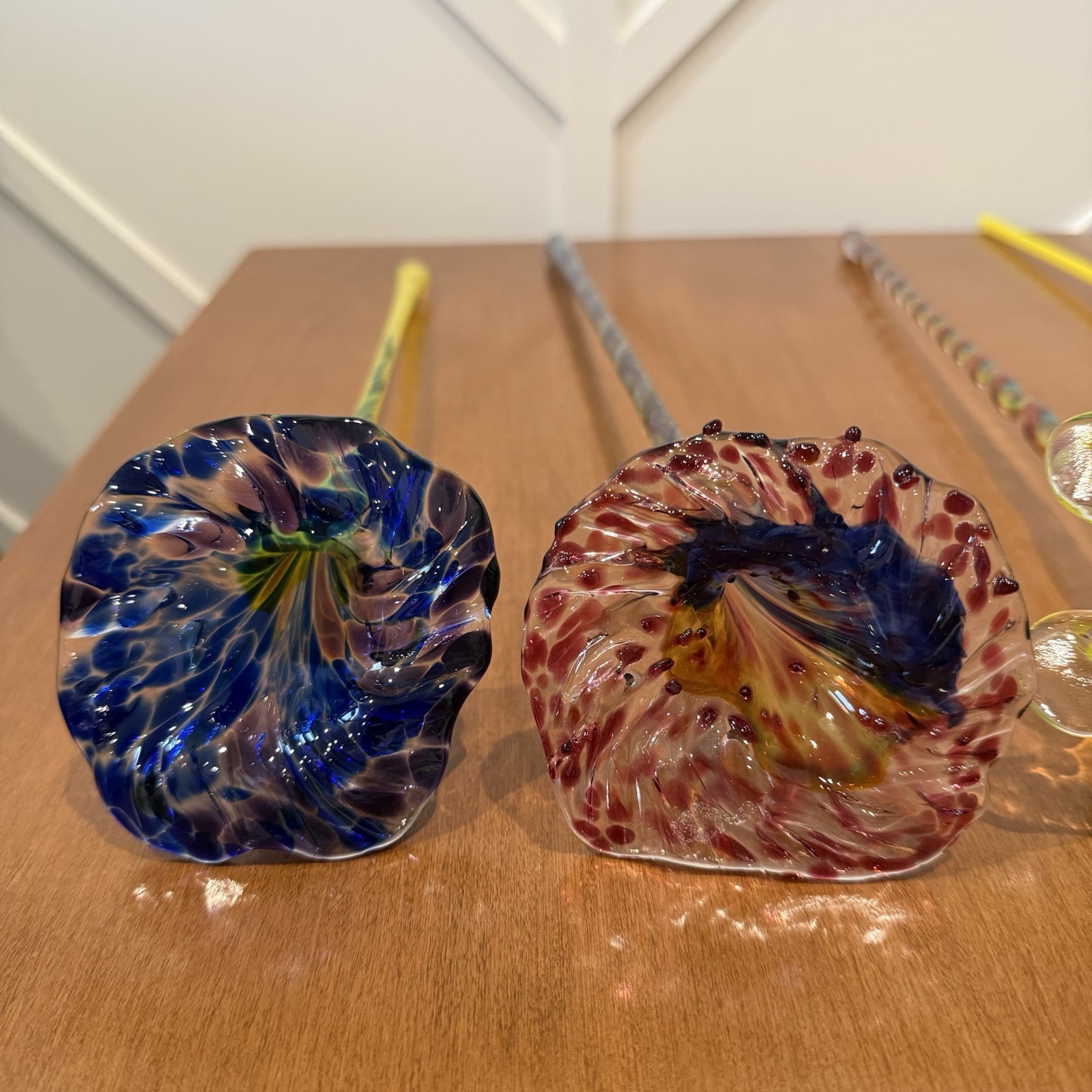 Vtg Murano Style Hand Blown Art Glass Long Stem Flower Bouquet 15-19″ Lot Of 4
