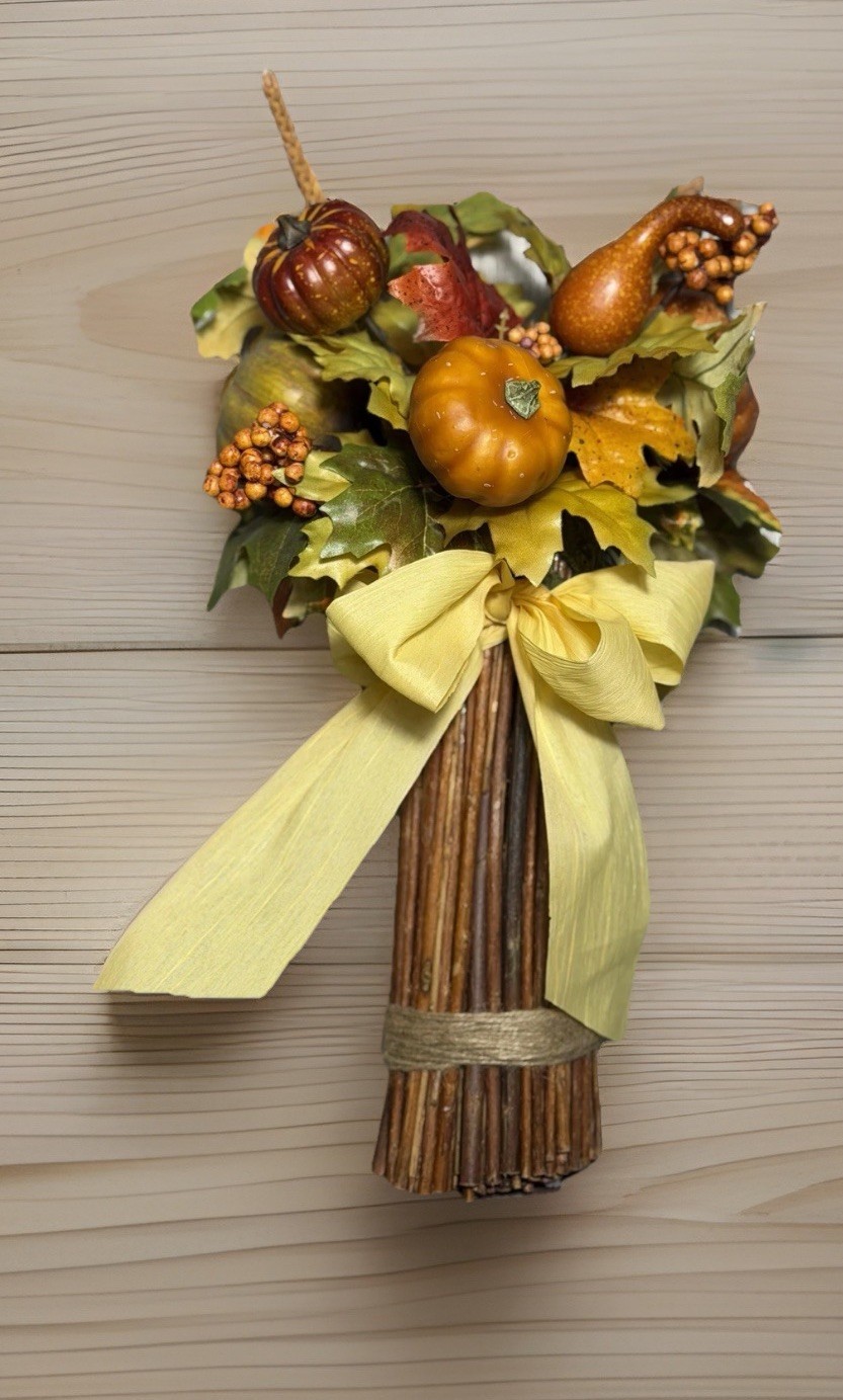 Rustic Farmhouse Pumpkin & Ghourd Floral Bouquet