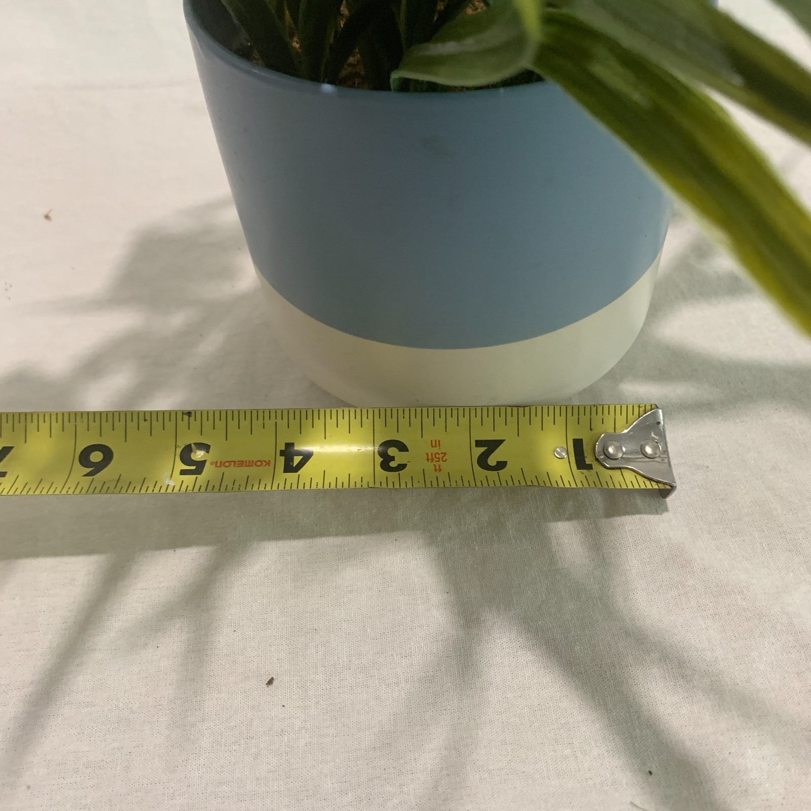 Artificial White Flowers Faux Plant 10″ Blue White Two Tone Ceramic Pot Centerpi