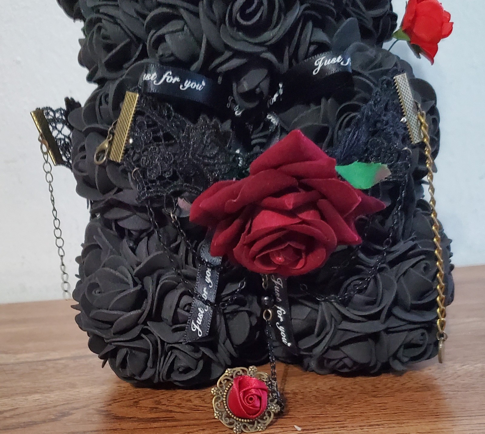 Rose Teddy Black Bear Foam Flowers Gift Box with 2 Chockers 1 Ring New