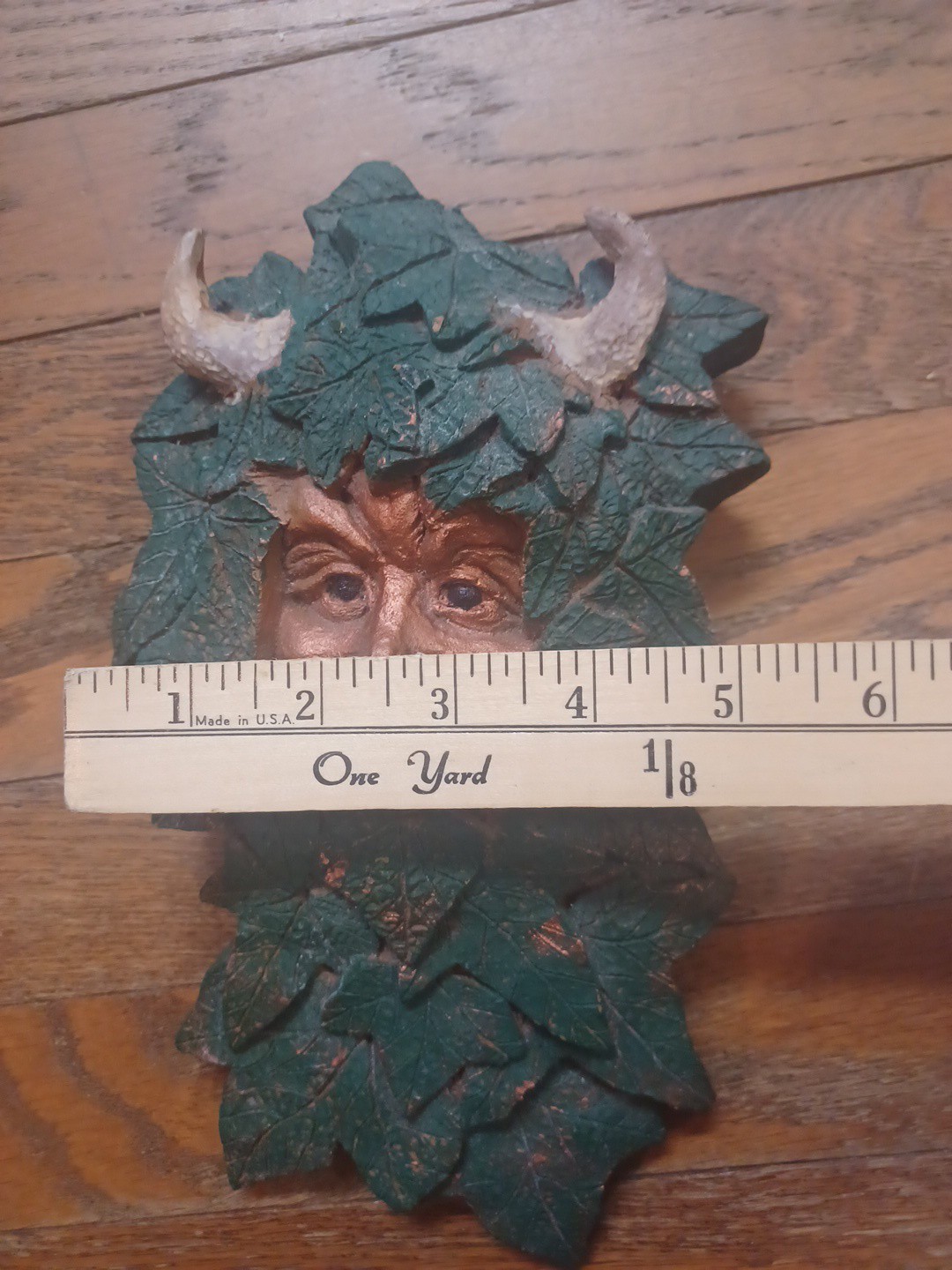 Leaf Covered Face Sculture, Wall Sculpture Home Garden Decor Mythical Leaf Face