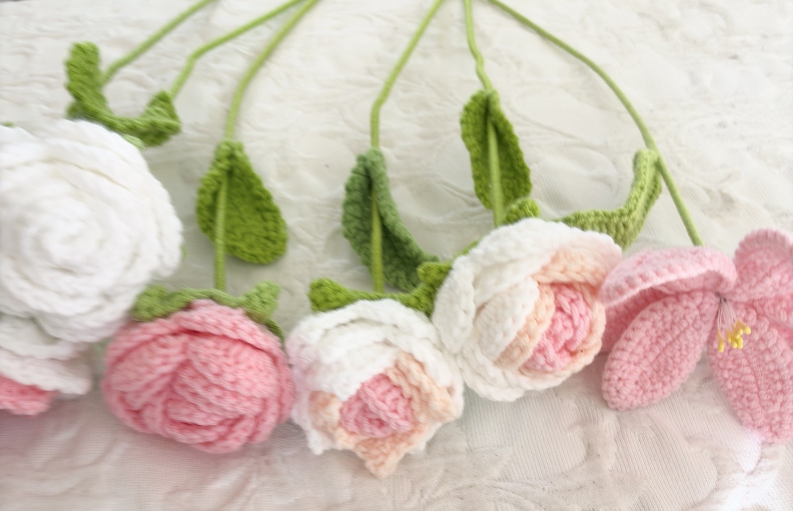 Handmade Crochet Flower Bouquet Pink Roses Lily Knit Flowers Gift Home Decor