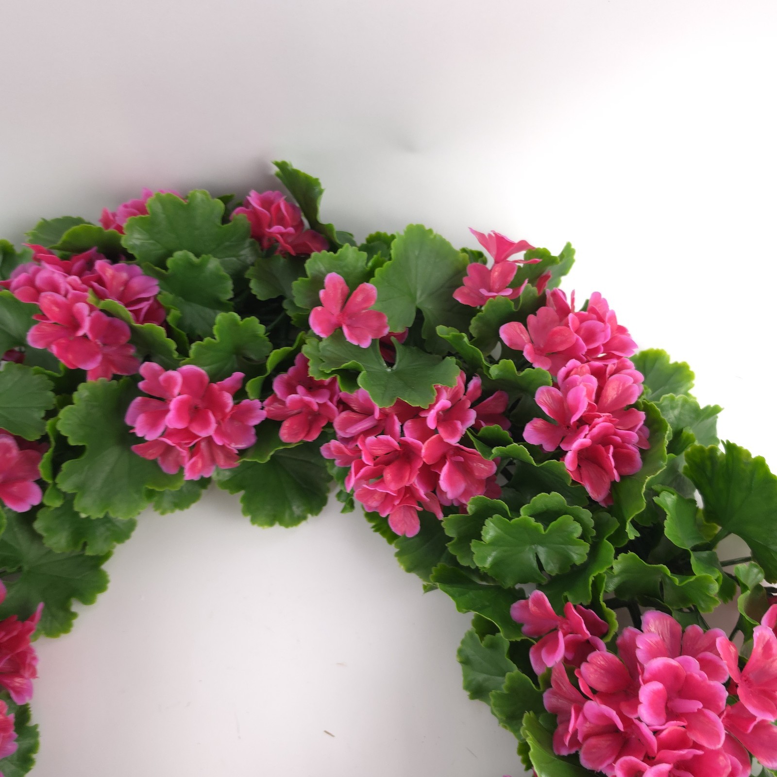 Wicker Park 24″ Indoor/Outdoor Faux Floral Pink Geranium Spring Wreath