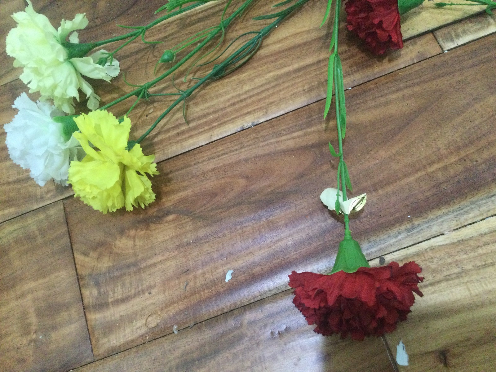 vtg CARNATION Artificial Flowers 8PCS Silk PLASTIC STEM 80’S