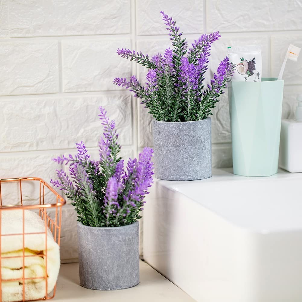 CADNLY Artificial Lavender Plant in Pots Faux Lavender Flowers Decor Fake