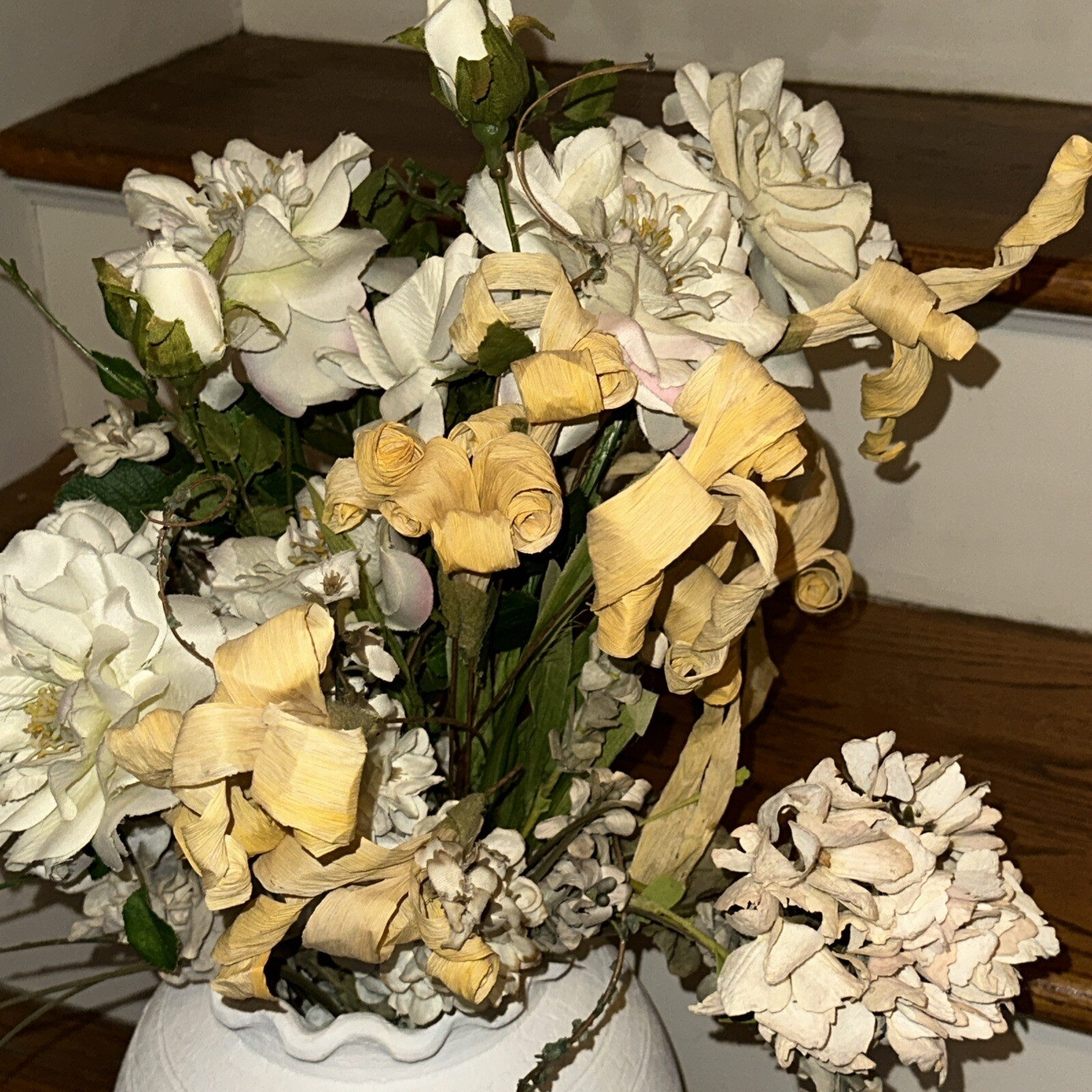 Camilla Rose Neutral Flower Stem Picks Arrangement Vase NOT Included ❤️Hang3
