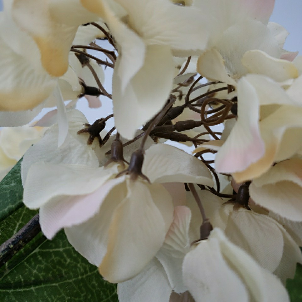 Large Faux Hydrangea Long Stem 27″ Artificial Flowers Realistic Floral Pick 6 PC