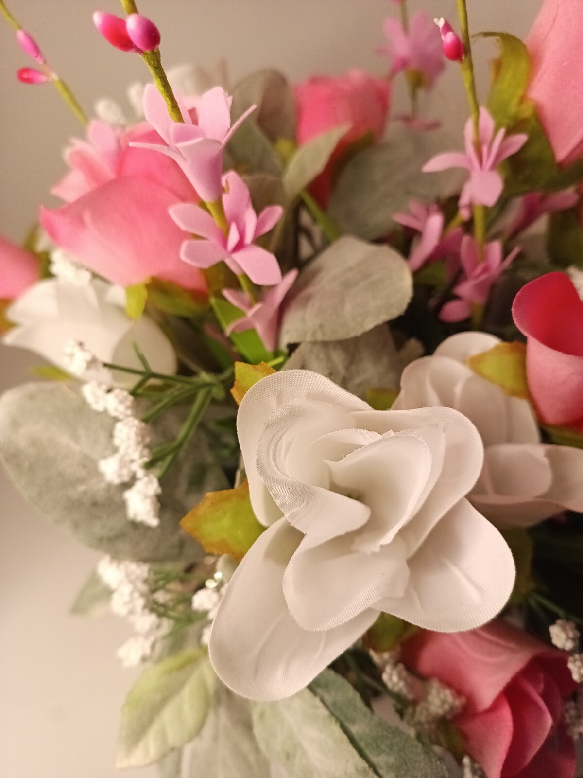 Beautiful Pink And White Floral Bouquet And A Silver Face Realistic Desk…