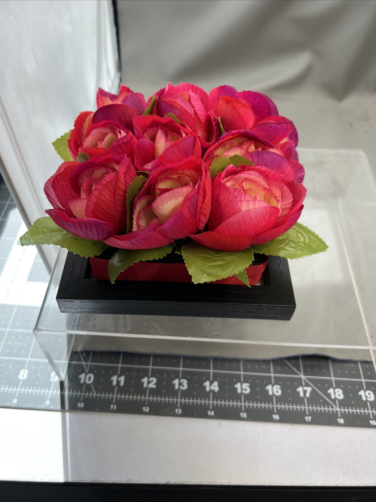 Pink Red Faux Silk Ranunculus Buttercup 9 Flower Box Table Centerpiece 6” Square