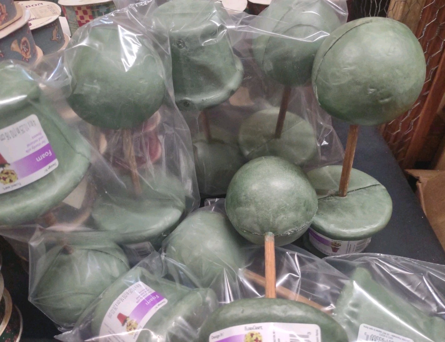 Set of 8: Tabletop Topiary Form, 10.25″ Green Foam Topiaries, 3″ Urethane Ball